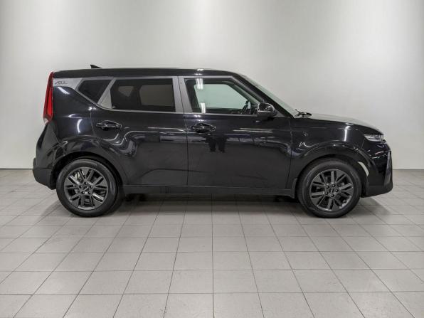 Kia Soul III с пробегом 2021 года, цена 1 890 000 рублей, 92438 км, хэтчбек, Автокод Объявления