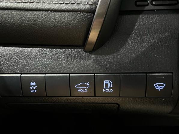 Toyota Camry VIII (XV70) Рестайлинг с пробегом 2021 года, цена 2 315 000 рублей, 152497 км, седан, Автокод Объявления