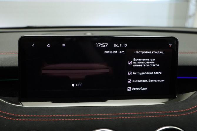 Kia Stinger I Рестайлинг с пробегом 2021 года, цена 3 225 000 рублей, 85961 км, лифтбек, Автокод Объявления