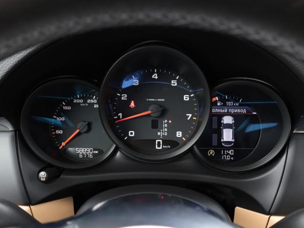 Porsche Macan I Рестайлинг с пробегом 2018 года, цена 3 590 000 рублей, 58889 км, внедорожник, Автокод Объявления