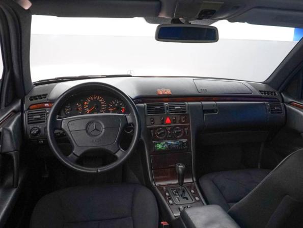 Mercedes-Benz E-Класс II (W210 S210) с пробегом 1997 года, цена 947 052 рубля, 245516 км, седан, Автокод Объявления