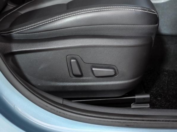 Hyundai Kona I Рестайлинг с пробегом 2020 года, цена 2 630 000 рублей, 57683 км, внедорожник, Автокод Объявления