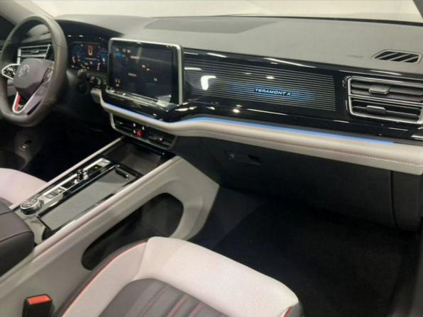 Новый Volkswagen Teramont I Рестайлинг (China Market) 2025 года, цена 5 299 000 рублей, внедорожник, Автокод Объявления