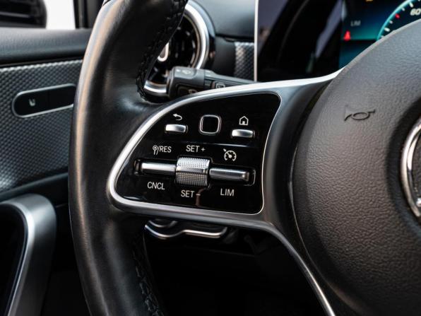 Mercedes-Benz A-Класс IV (W177) с пробегом 2019 года, цена 2 445 000 рублей, 88129 км, хэтчбек, Автокод Объявления
