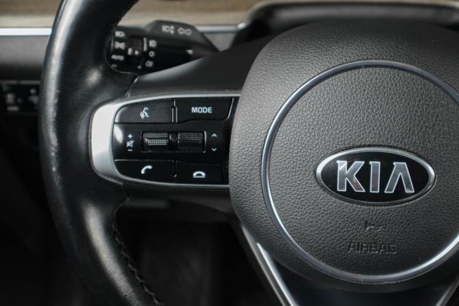 Kia K5 III с пробегом 2020 года, цена 2 349 000 рублей, 87619 км, седан, Автокод Объявления