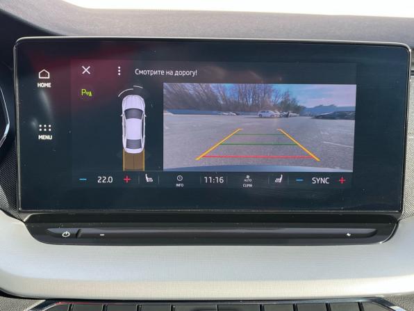 Skoda Octavia IV (A8) с пробегом 2021 года, цена 2 350 000 рублей, 57041 км, лифтбек, Автокод Объявления
