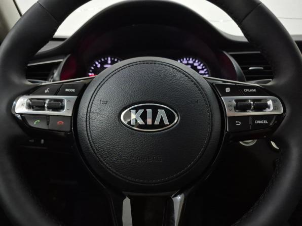 Kia K7 YG (II) с пробегом 2017 года, цена 1 920 000 рублей, 160494 км, седан, Автокод Объявления