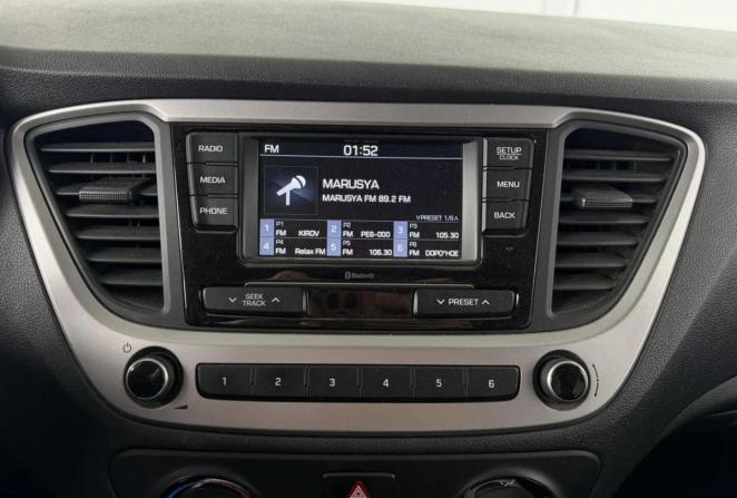 Hyundai Solaris II с пробегом 2018 года, цена 1 219 000 рублей, 91258 км, седан, Автокод Объявления