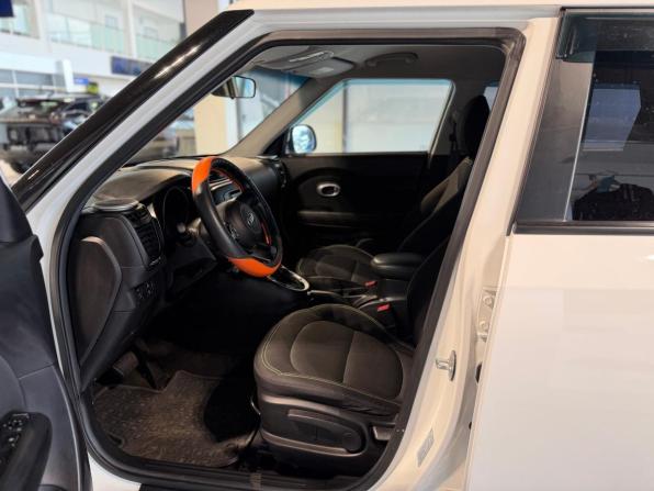 Kia Soul II с пробегом 2014 года, цена 1 400 000 рублей, 93427 км, хэтчбек, Автокод Объявления