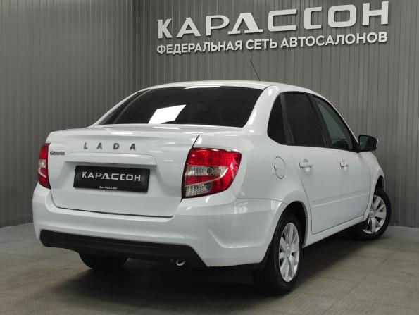 Lada (ВАЗ) Granta I Рестайлинг с пробегом 2022 года, цена 650 000 рублей, 69023 км, седан, Автокод Объявления
