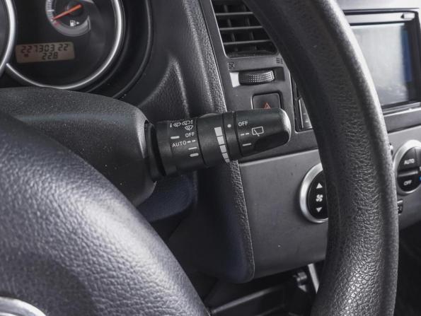 Nissan Tiida I Рестайлинг с пробегом 2012 года, цена 919 000 рублей, 227303 км, хэтчбек, Автокод Объявления
