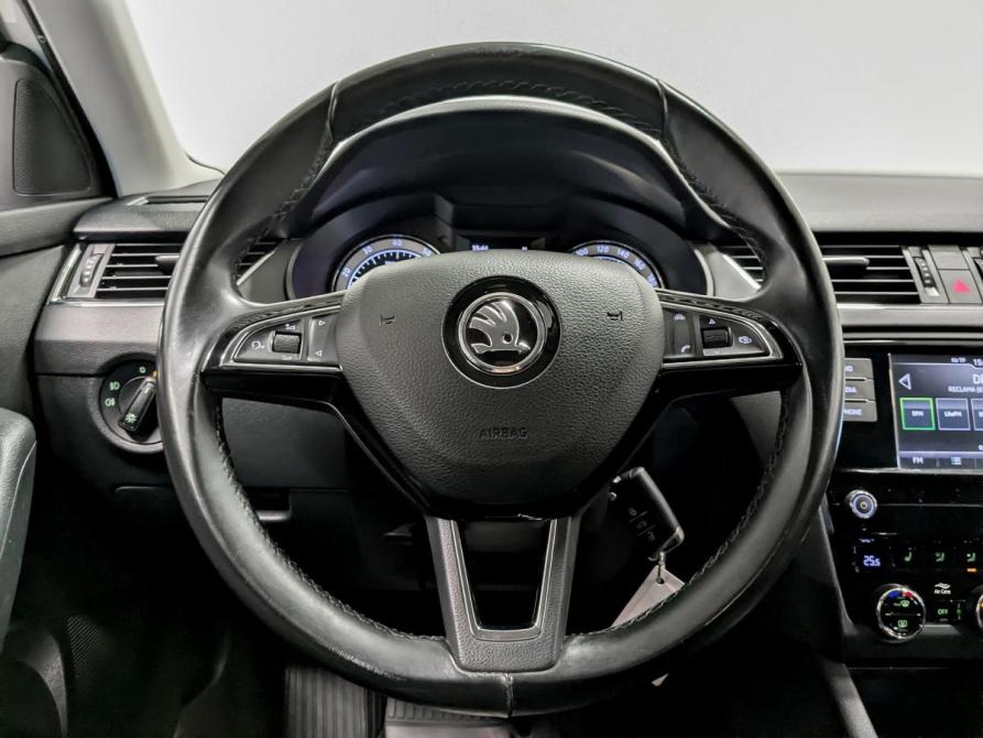 Skoda Octavia III (A7) Рестайлинг Санкт-Петербург  - изображение 21