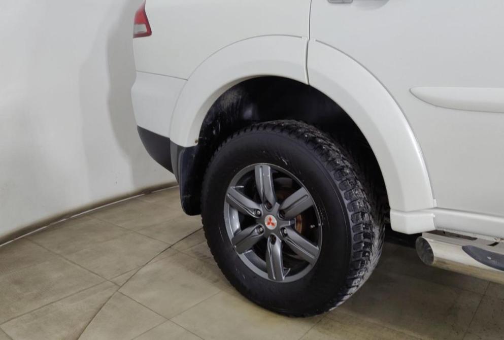 Mitsubishi Pajero Sport II Рестайлинг Волгоград  - изображение 24