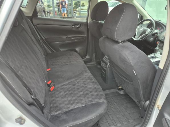 Nissan Tiida II с пробегом 2015 года, цена 998 000 рублей, 182552 км, хэтчбек, Автокод Объявления