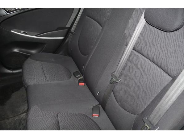 Hyundai Solaris I с пробегом 2013 года, цена 655 000 рублей, 193411 км, седан, Автокод Объявления