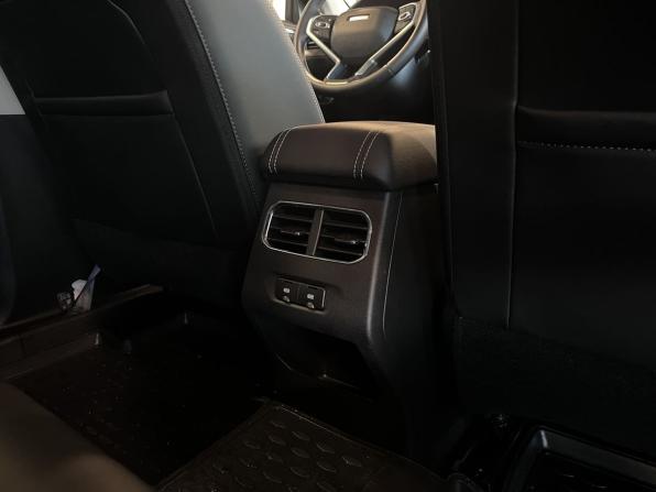 Haval Jolion I с пробегом 2023 года, цена 2 300 000 рублей, 17680 км, внедорожник, Автокод Объявления