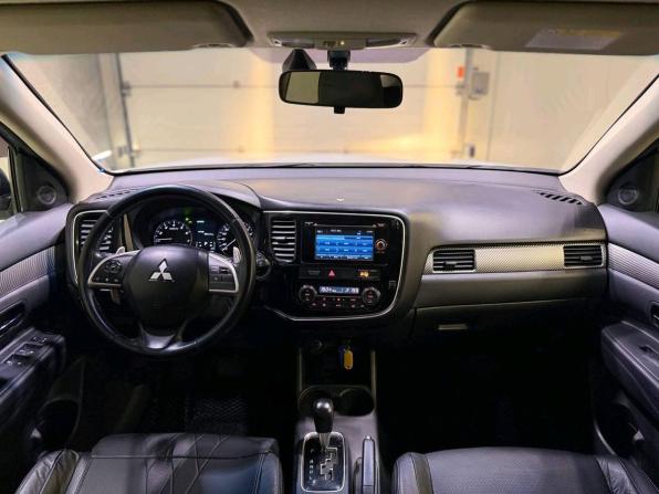 Mitsubishi Outlander III с пробегом 2014 года, цена 1 319 000 рублей, 120642 км, внедорожник, Автокод Объявления