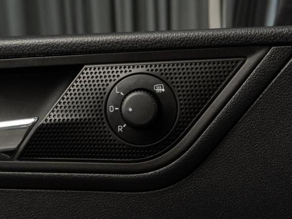 Skoda Rapid II с пробегом 2020 года, цена 1 599 000 рублей, 73840 км, лифтбек, Автокод Объявления