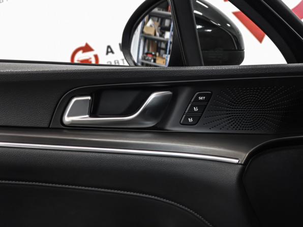 Kia K5 III с пробегом 2021 года, цена 2 699 000 рублей, 81771 км, седан, Автокод Объявления