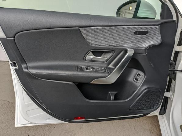 Mercedes-Benz A-Класс IV (W177) с пробегом 2020 года, цена 2 750 000 рублей, 49500 км, седан, Автокод Объявления
