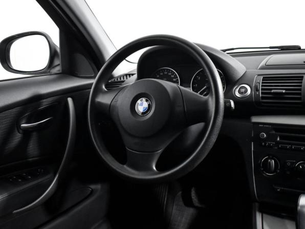 BMW 1 серии I (E81/E82/E87/E88) Рестайлинг с пробегом 2011 года, цена 990 000 рублей, 68492 км, хэтчбек, Автокод Объявления