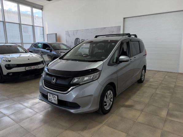 Honda Freed II с пробегом 2019 года, цена 1 600 000 рублей, 134000 км, компактвэн, Автокод Объявления