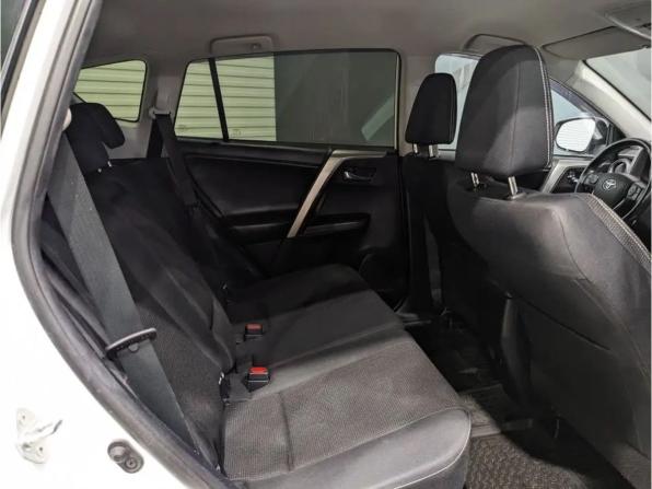 Toyota RAV4 IV (XA40) Рестайлинг с пробегом 2019 года, цена 2 920 000 рублей, 117000 км, внедорожник, Автокод Объявления