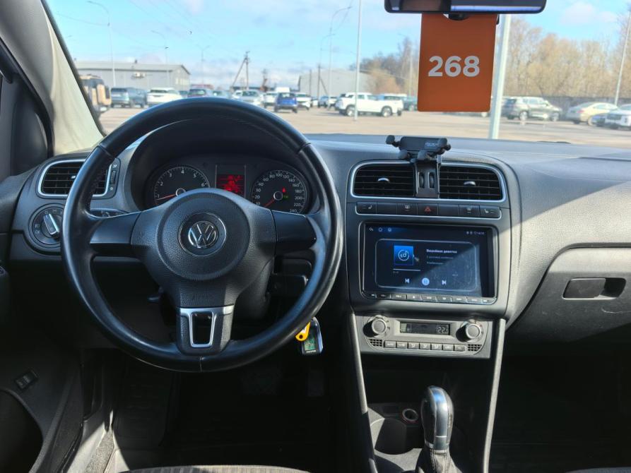 Volkswagen Polo V Санкт-Петербург  - изображение 12