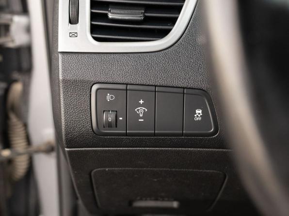Hyundai Elantra V (MD) с пробегом 2012 года, цена 970 000 рублей, 128386 км, седан, Автокод Объявления