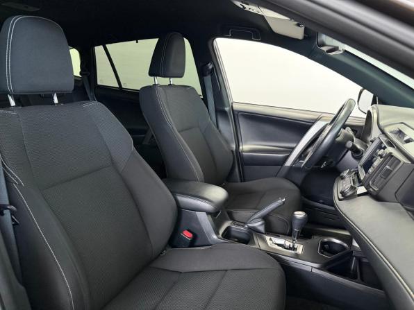 Toyota RAV4 IV (XA40) Рестайлинг с пробегом 2019 года, цена 2 700 000 рублей, 128500 км, внедорожник, Автокод Объявления