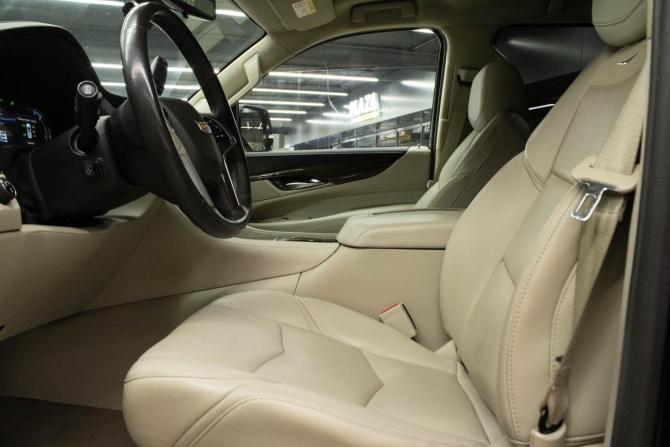 Cadillac Escalade V с пробегом 2020 года, цена 5 700 000 рублей, 105060 км, внедорожник, Автокод Объявления