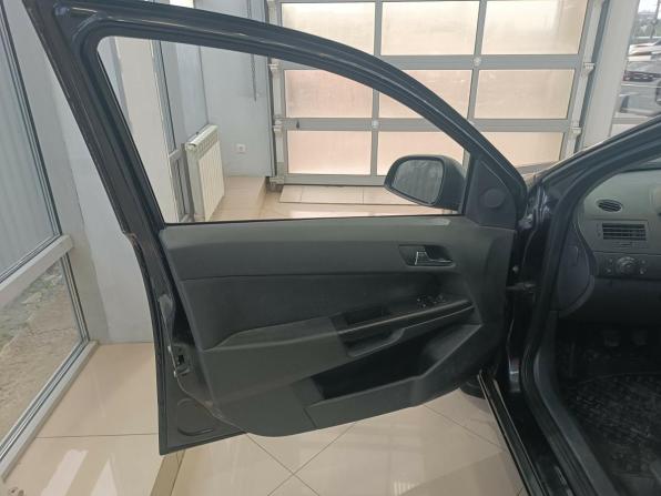 Opel Astra H Рестайлинг с пробегом 2011 года, цена 475 000 рублей, 223000 км, универсал, Автокод Объявления