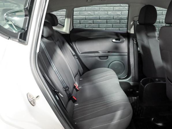 SEAT Leon II Рестайлинг с пробегом 2012 года, цена 830 000 рублей, 152491 км, хэтчбек, Автокод Объявления