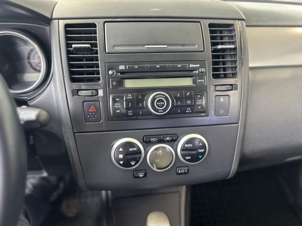 Nissan Tiida I с пробегом 2007 года, цена 589 000 рублей, 196100 км, хэтчбек, Автокод Объявления