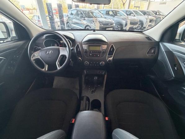 Hyundai ix35 I Рестайлинг с пробегом 2015 года, цена 1 450 000 рублей, 164000 км, внедорожник, Автокод Объявления