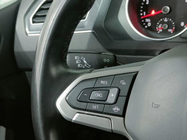 Volkswagen Tiguan II Рестайлинг с пробегом 2020 года, цена 2 849 000 рублей, 76000 км, внедорожник, Автокод Объявления