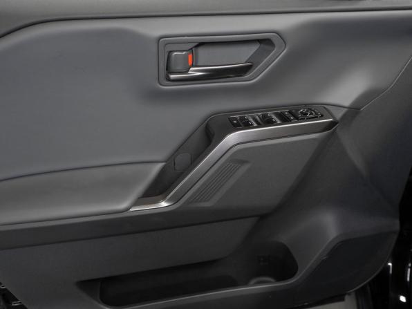Toyota RAV4 VI (XA60) с пробегом 2026 года, цена 4 300 000 рублей, 28 км, внедорожник, Автокод Объявления