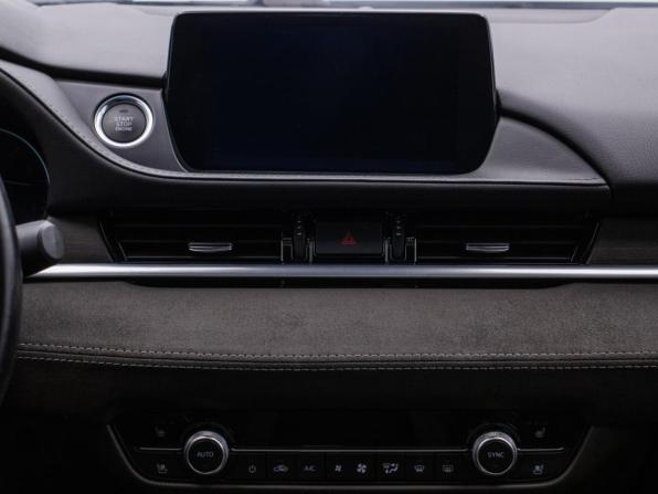 Mazda 6 III (GJ) Рестайлинг 2 с пробегом 2022 года, цена 3 248 000 рублей, 44022 км, седан, Автокод Объявления