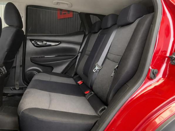 Nissan Qashqai II с пробегом 2017 года, цена 1 877 000 рублей, 100509 км, внедорожник, Автокод Объявления