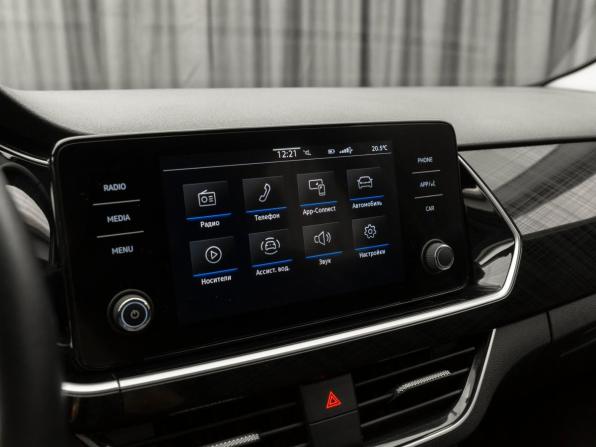 Volkswagen Polo VI с пробегом 2021 года, цена 1 840 000 рублей, 39406 км, лифтбек, Автокод Объявления