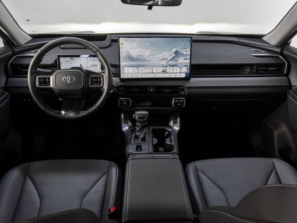 Toyota Wildlander II с пробегом 2026 года, цена 4 309 000 рублей, 33 км, внедорожник, Автокод Объявления