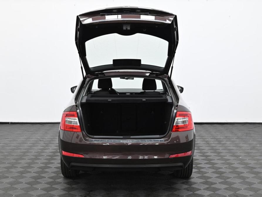Skoda Octavia III (A7) Москва  - изображение 5