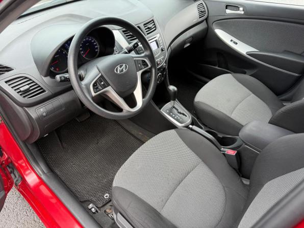 Hyundai Solaris I с пробегом 2014 года, цена 930 000 рублей, 105000 км, седан, Автокод Объявления