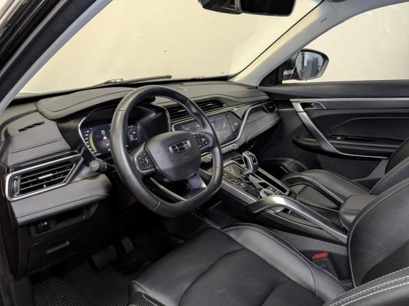 Geely Atlas Pro с пробегом 2023 года, цена 1 799 000 рублей, 113150 км, внедорожник, Автокод Объявления