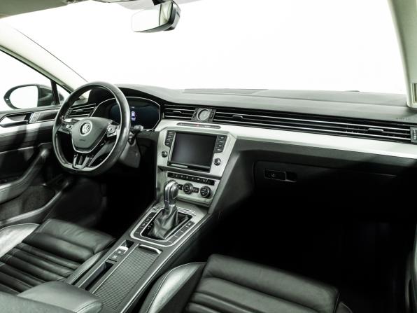 Volkswagen Passat B8 с пробегом 2016 года, цена 1 929 700 рублей, 149265 км, седан, Автокод Объявления