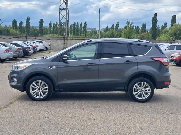 Ford Kuga II Рестайлинг с пробегом 2017 года, цена 1 260 000 рублей, 204670 км, внедорожник, Автокод Объявления