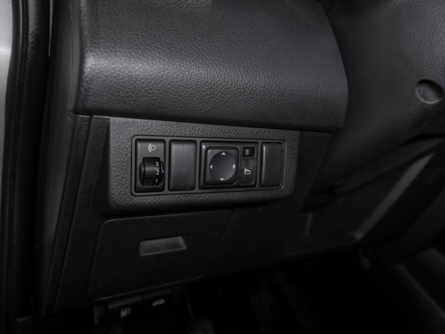 Nissan Tiida I Москва  - изображение 18