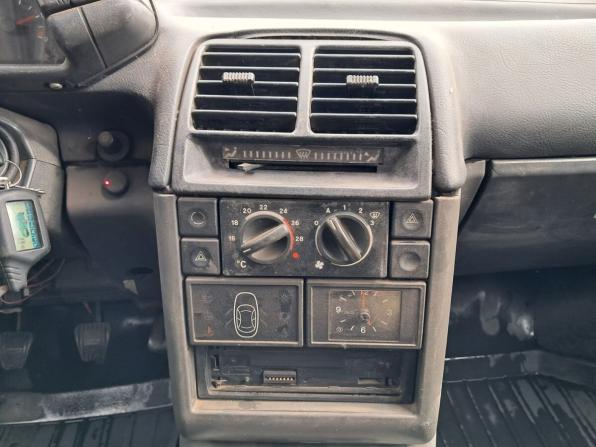 Lada (ВАЗ) 2112 с пробегом 2001 года, цена 90 000 рублей, 185422 км, хэтчбек, Автокод Объявления