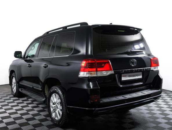 Toyota Land Cruiser 200 Series Рестайлинг 2 с пробегом 2015 года, цена 4 218 000 рублей, 207645 км, внедорожник, Автокод Объявления