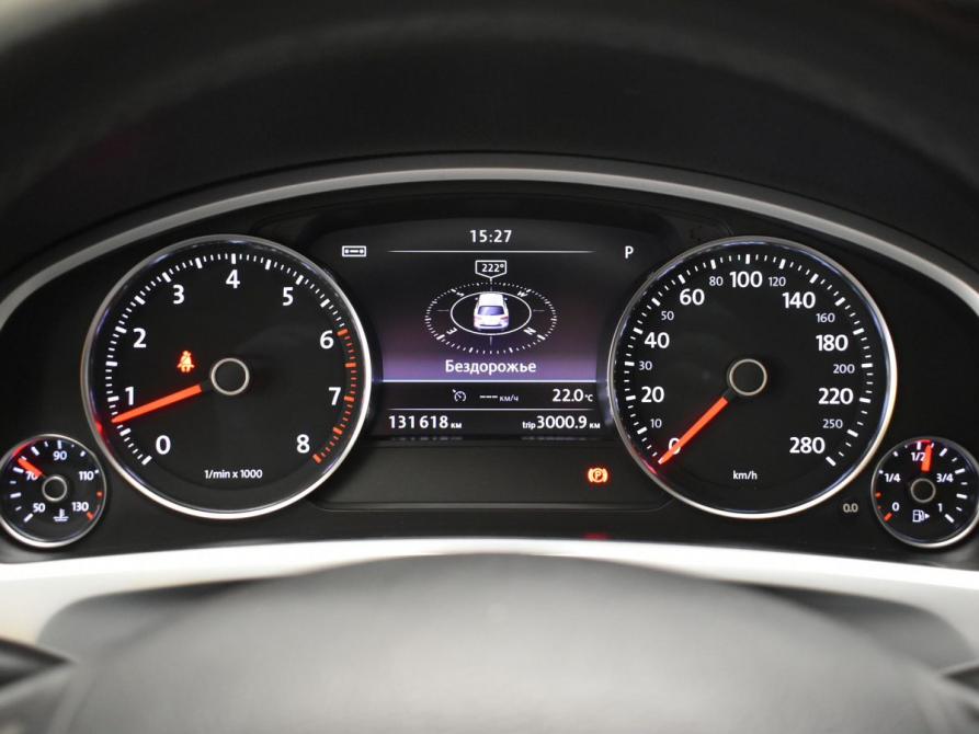 Volkswagen Touareg II Рестайлинг Москва  - изображение 30